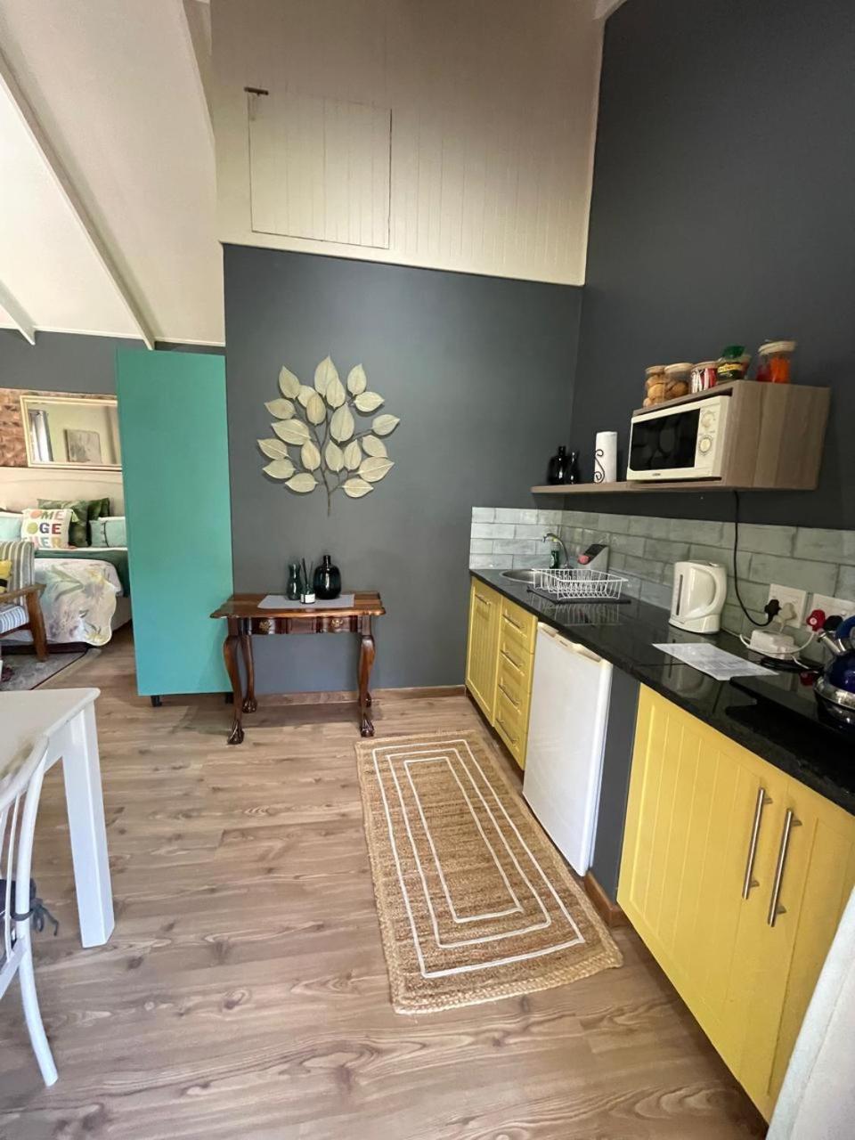 קלרנס Periwinkle, Grove ,Acorn & Sage Cottages מראה חיצוני תמונה