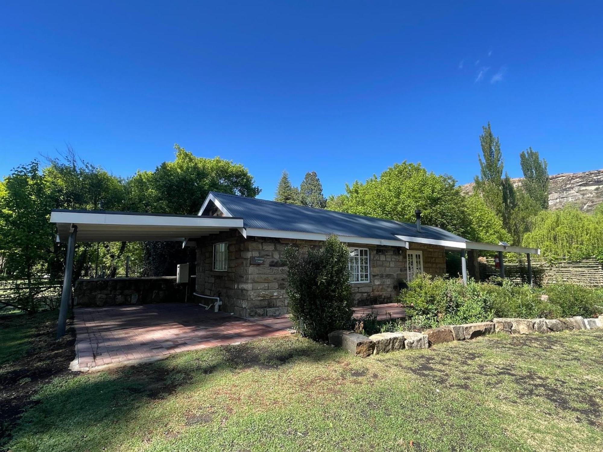 קלרנס Periwinkle, Grove ,Acorn & Sage Cottages מראה חיצוני תמונה